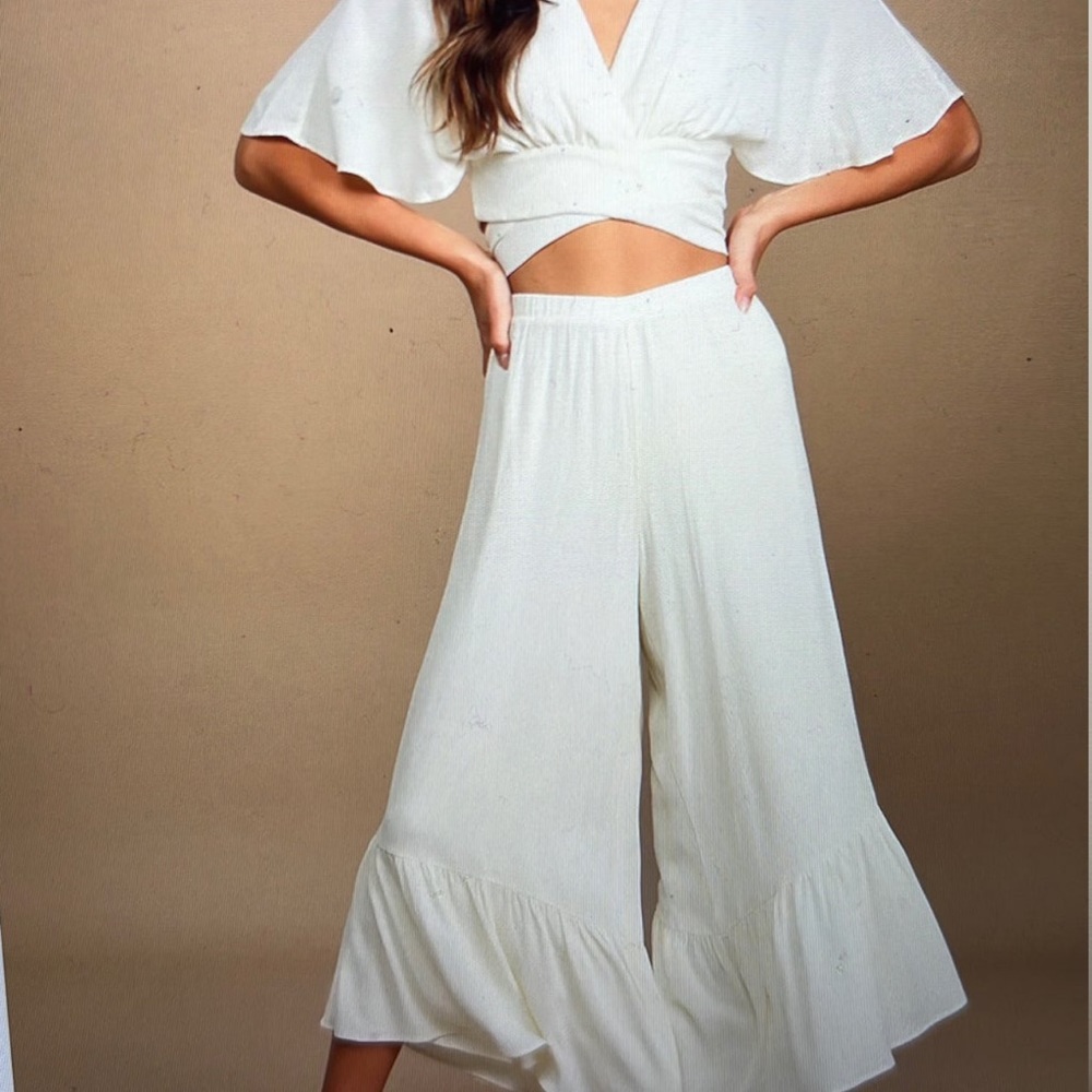 Lulus two piece jumpsuit set